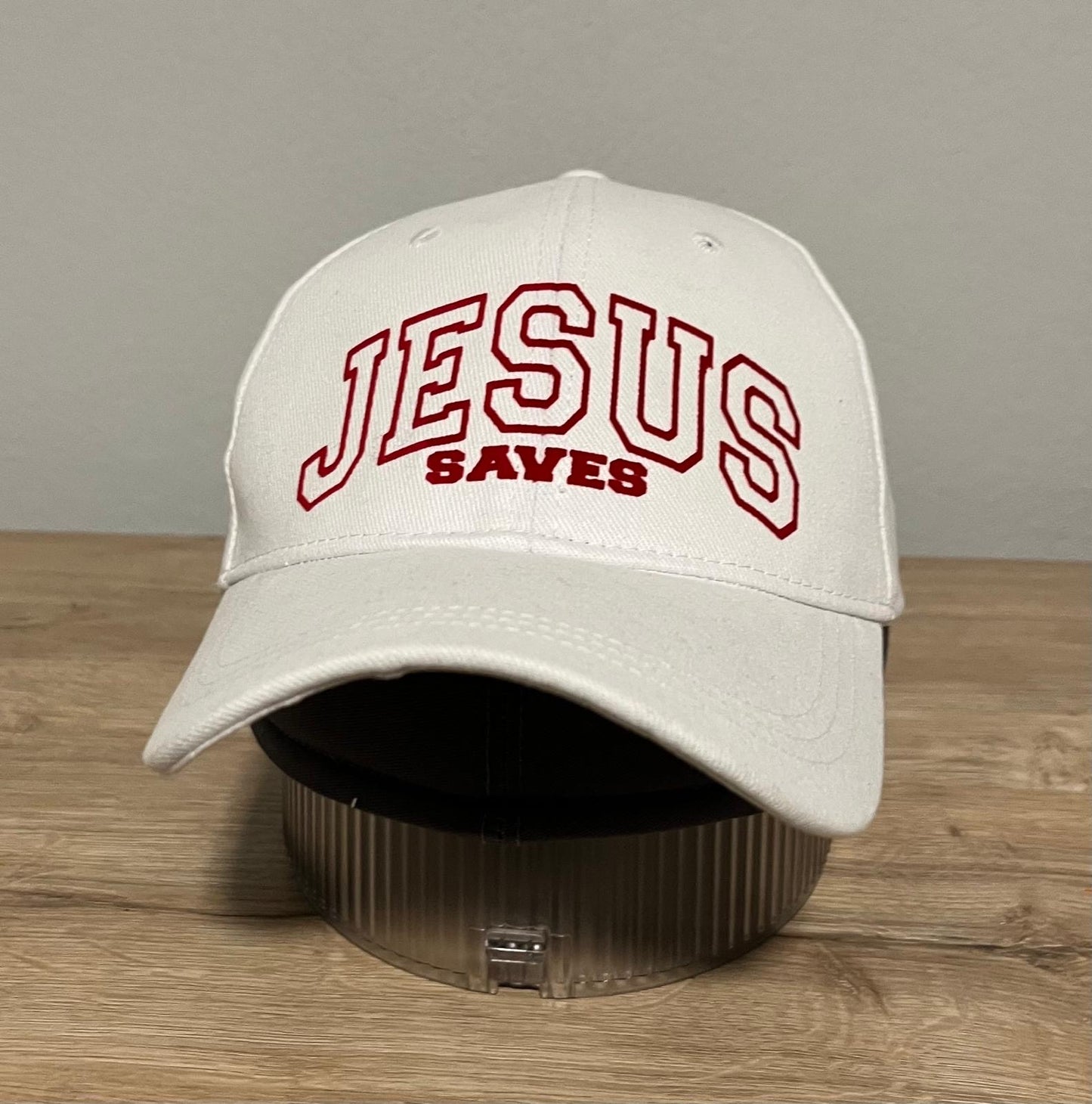 Boné "Jesus Saves"