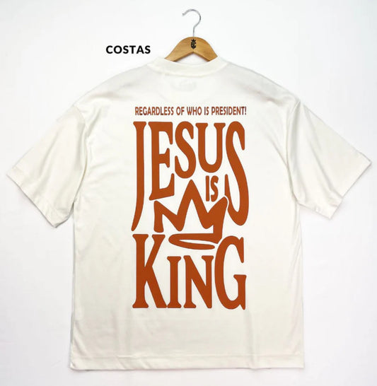 Tshirt Jesus is King