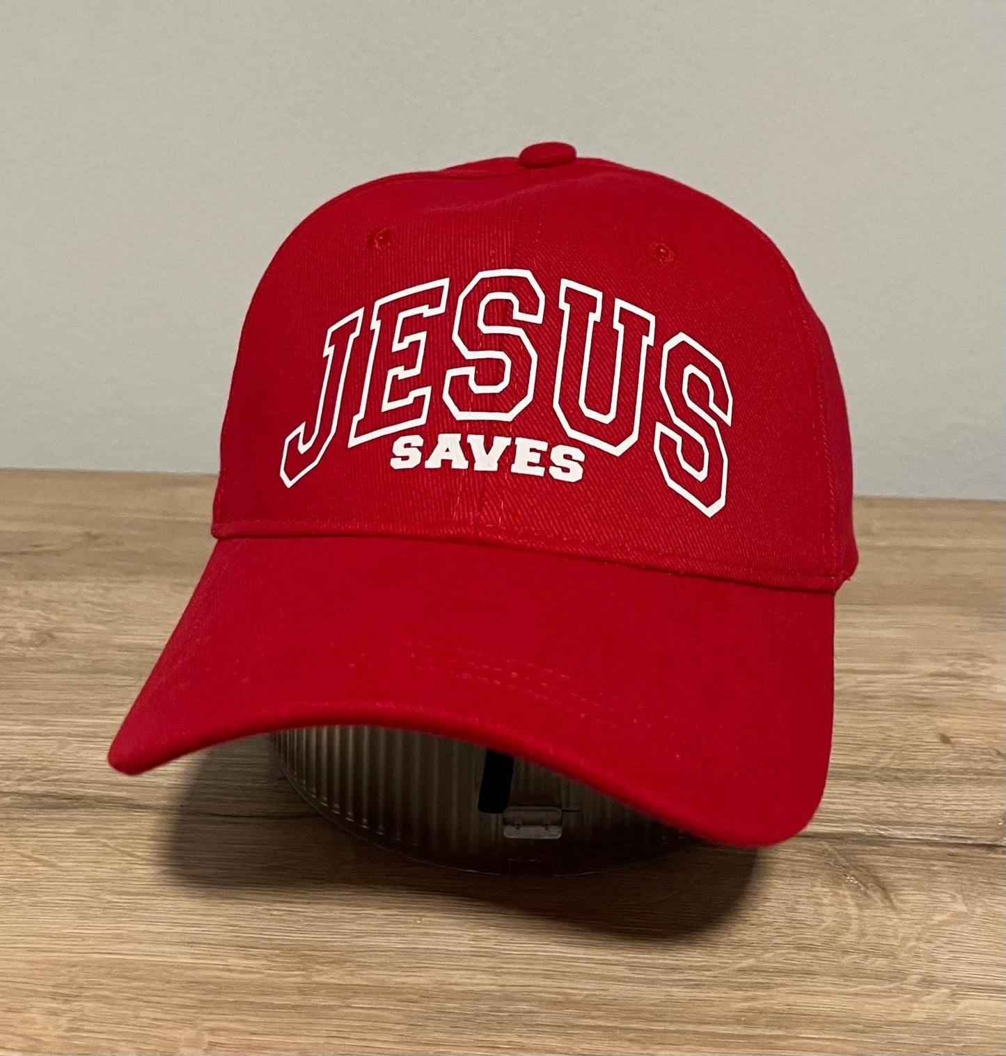 Boné "Jesus Saves"